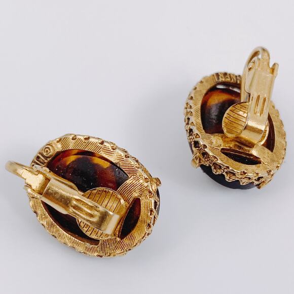 Vintage Signed Lisner Clip-On Earrings 14k Gold-Plated Cameo Faux Tortoiseshell - Picture 7 of 10